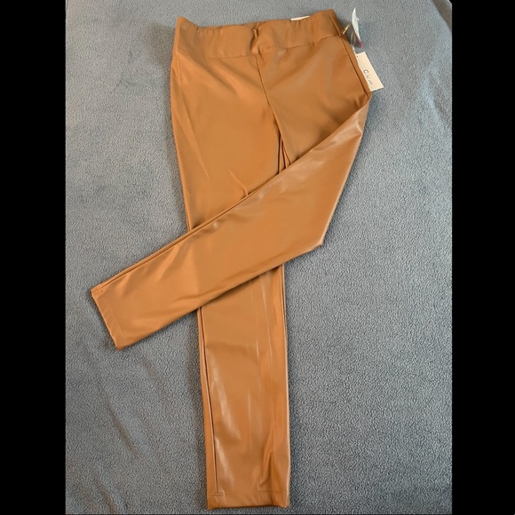 Marshall’s finds C by one brand, made in Canada, size (M), faux leather leggings - Picture 3 of 4